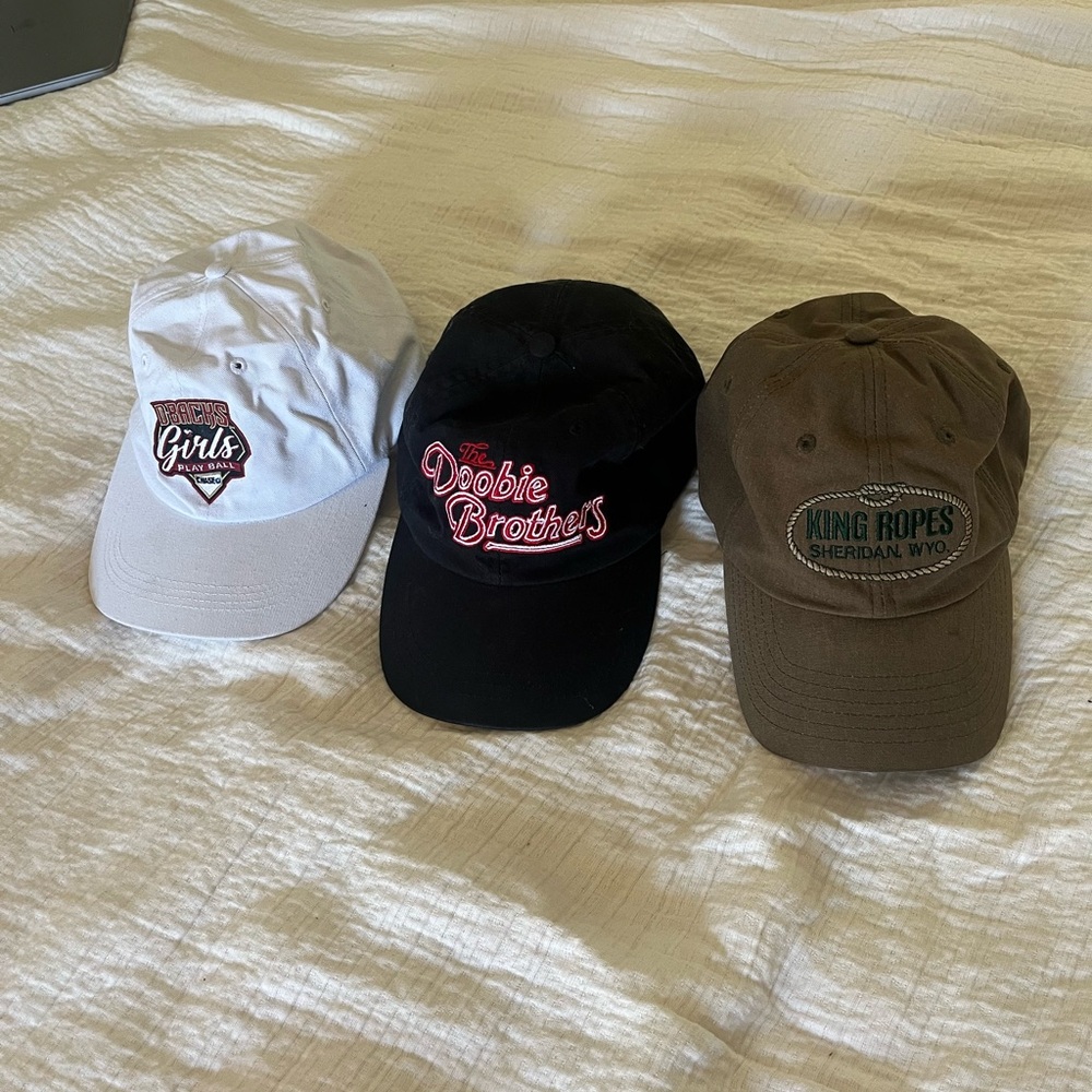 3 vintage hats all 3 are adjustable